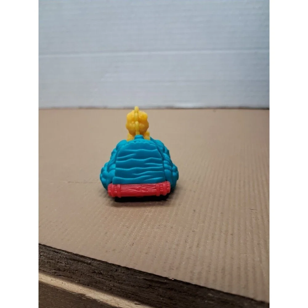 1995 Wendy's Surprize Egg Stone Age Suprise Dinosaur Pullback Car Toy!!